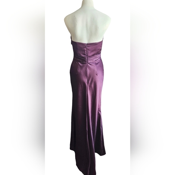 Davids Bridal Plum Colored Strapless Evening Gown Sz 4 Sweetheart Glam - Picture 5 of 6